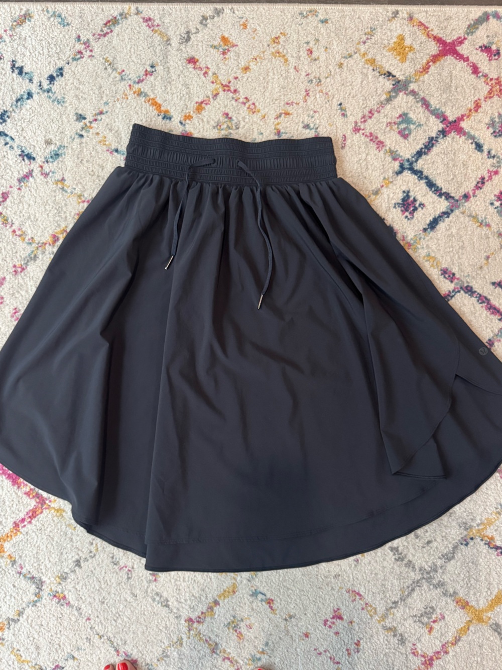 lululemon athletica size 6 Black Athletic Skirt with Elastic Waistband